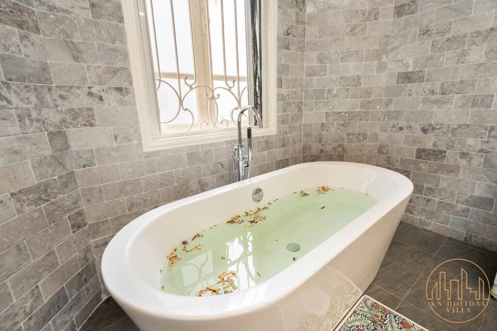 Kn2 Holiday With Private Pool & Sauna Biệt thự TP. Hồ Chí Minh